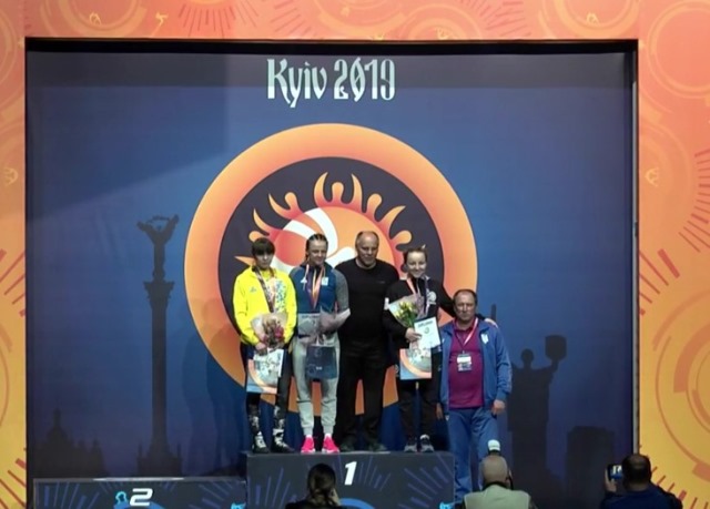 На нагородженні Ірина Коляденко з старшим тренером збірної України